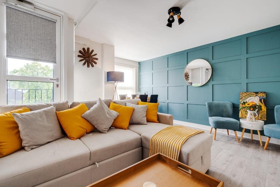 Living room, Seating area