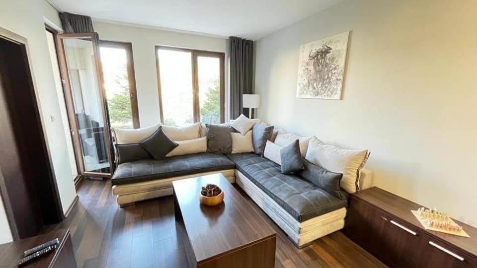 Property building, Seating area