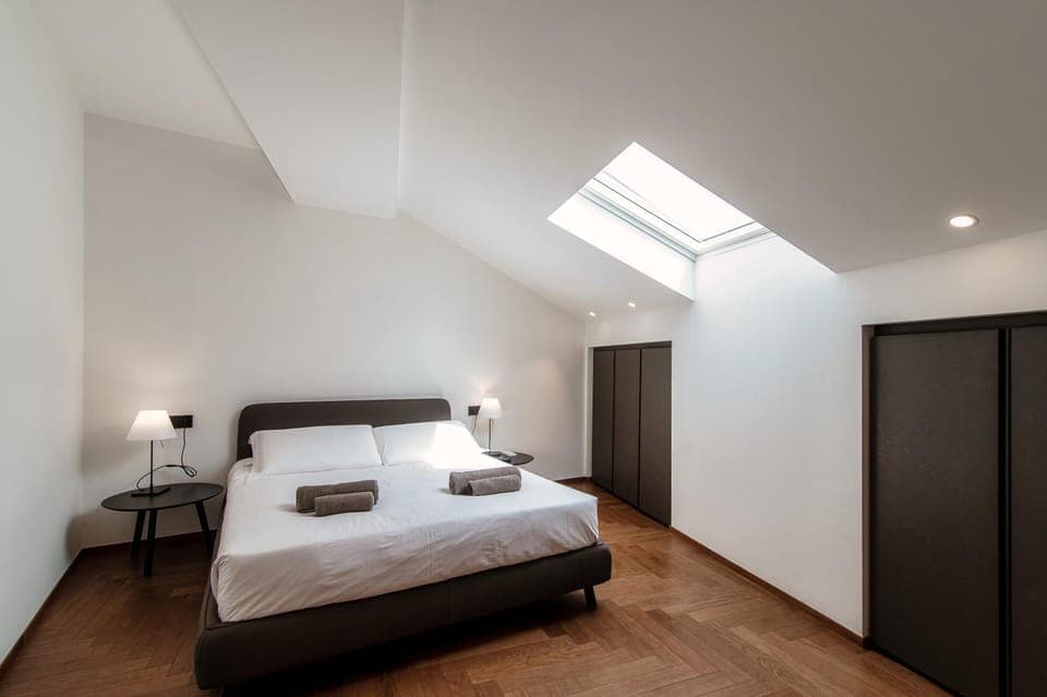 Bed, Photo of the whole room, Bedroom, wardrobe