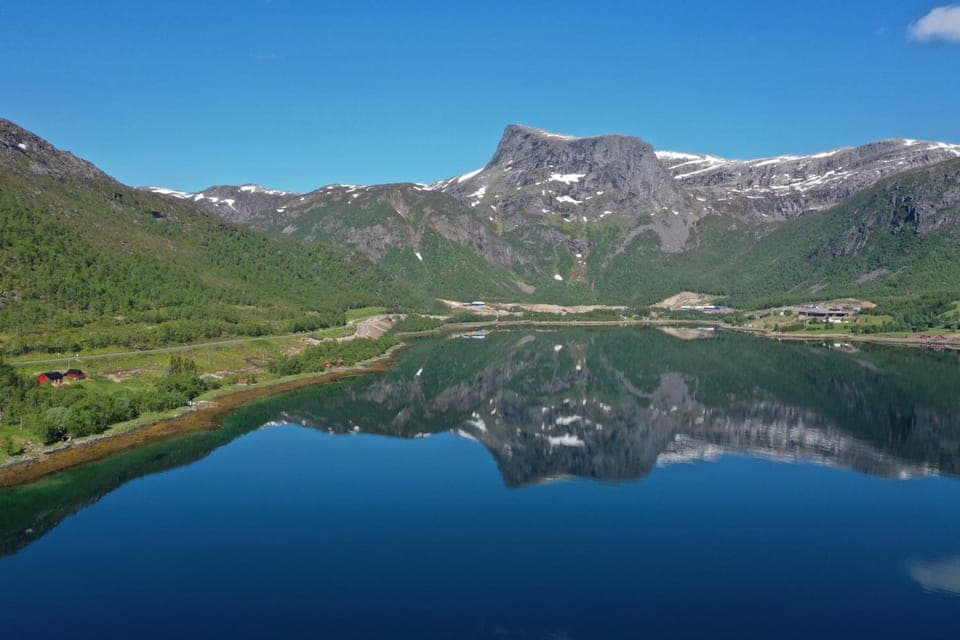Day, Natural landscape, Lake view, Mountain view