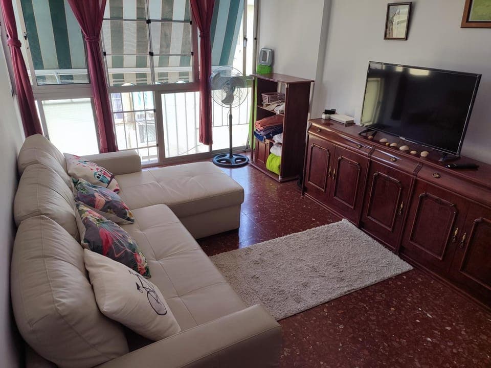 Communal lounge/ TV room, Communal lounge/ TV room, TV and multimedia, Living room, Seating area