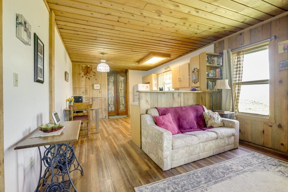Scenic Mount Sopris View: Historic Alpine Cabin! Cabin in Colorado