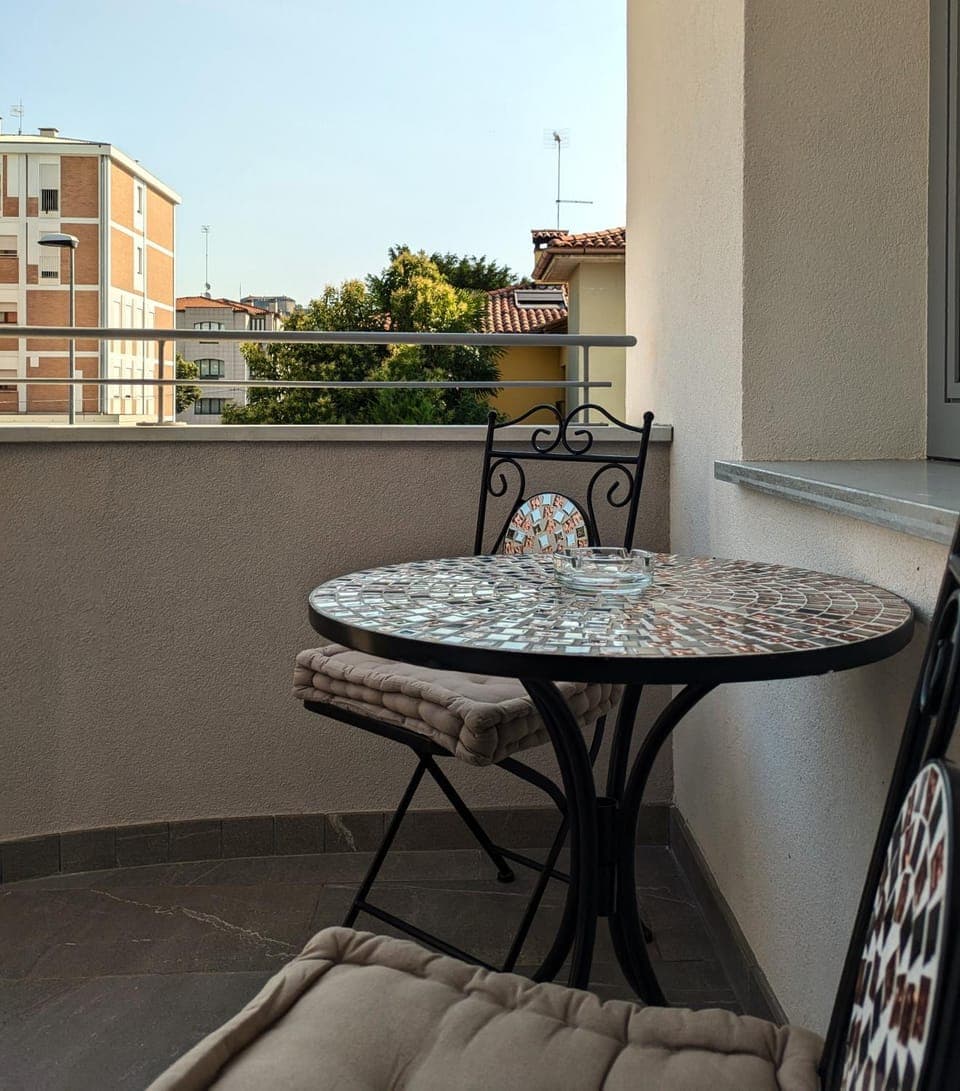 Balcony/Terrace, Landmark view