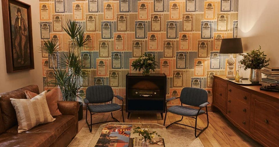 TV and multimedia, Seating area