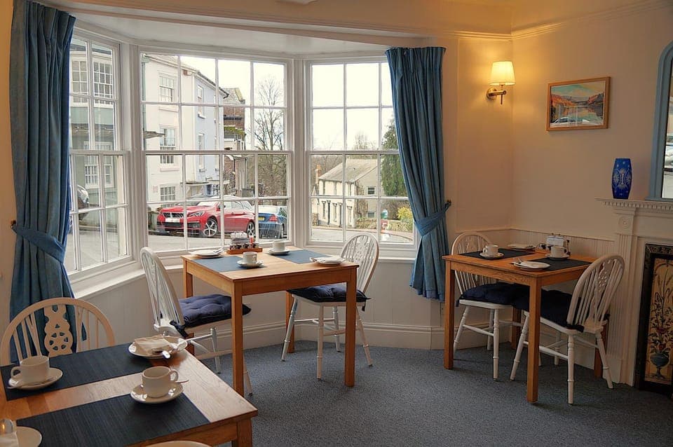 Dining area, Breakfast