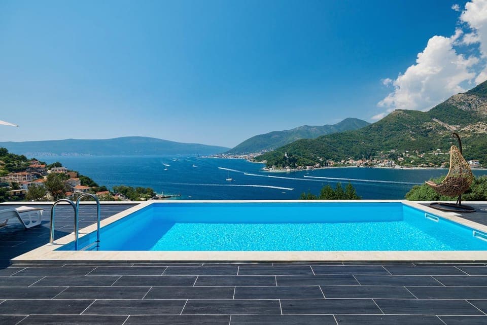 Natural landscape, Mountain view, Pool view, Sea view, Swimming pool