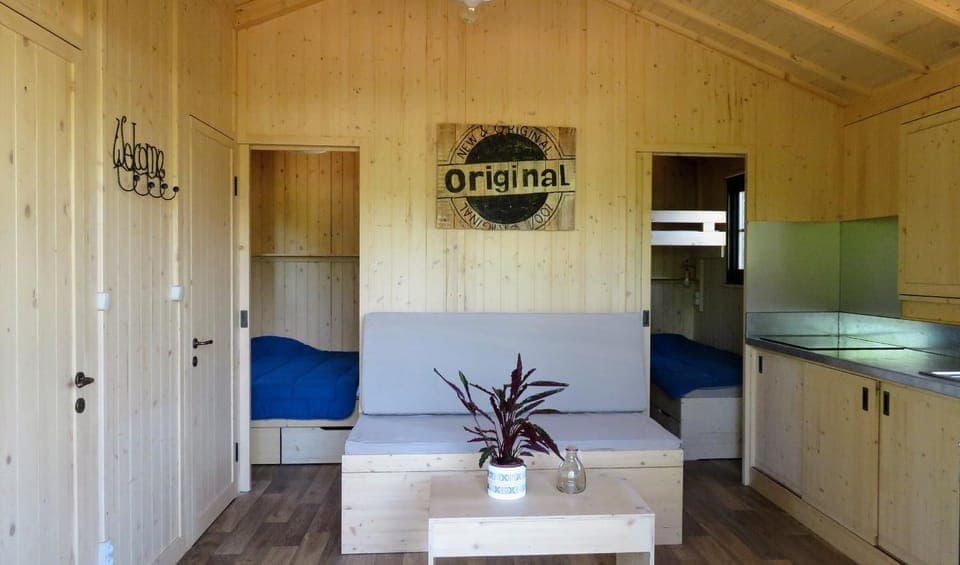 Bed, Kitchen or kitchenette, Living room, Seating area, Bedroom, bunk bed