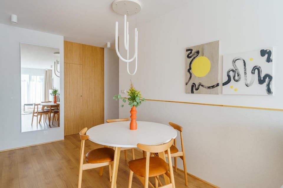 Living room, Decorative detail, Seating area, Dining area