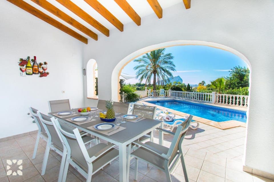 Patio, Day, View (from property/room), Balcony/Terrace, Dining area, Pool view, Swimming pool, sunbed