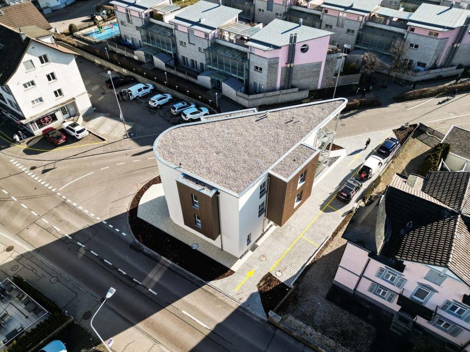 Property building, Bird's eye view