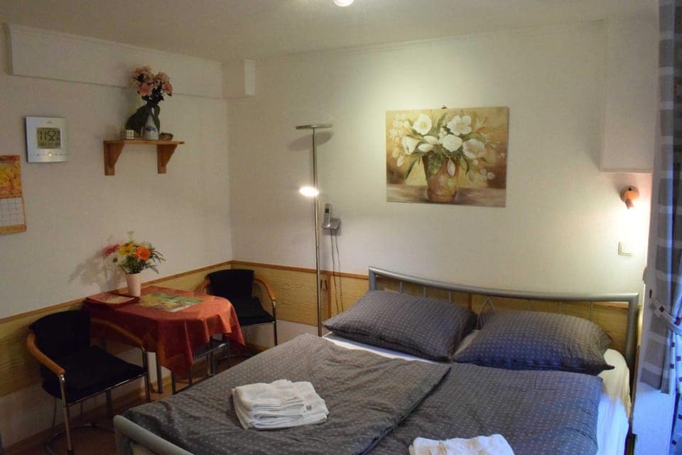 Living room, Bedroom