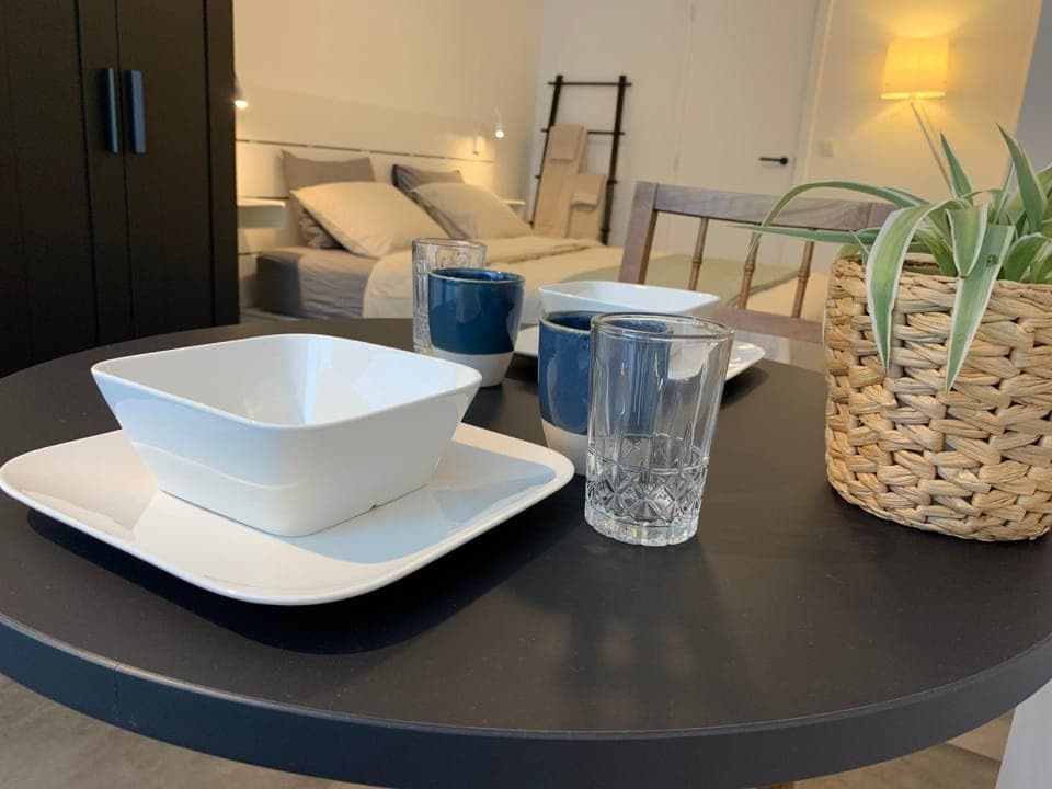 Seating area, Dining area