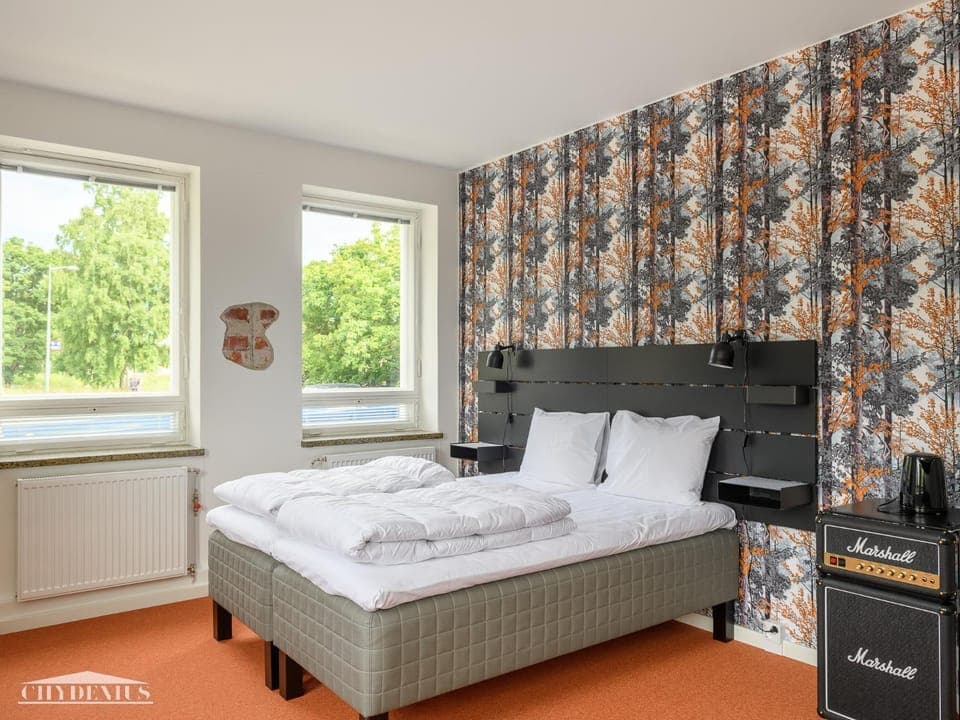 Bed, Bedroom