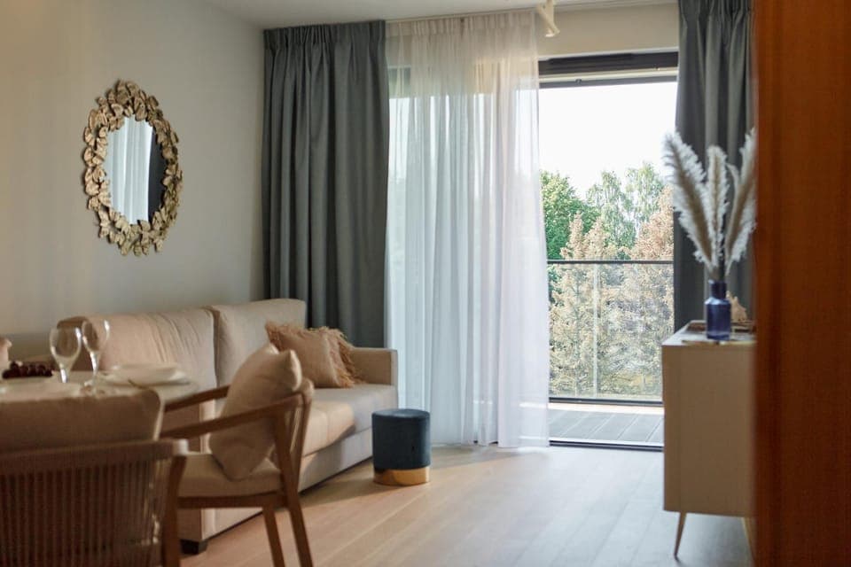 View (from property/room), Living room, Seating area