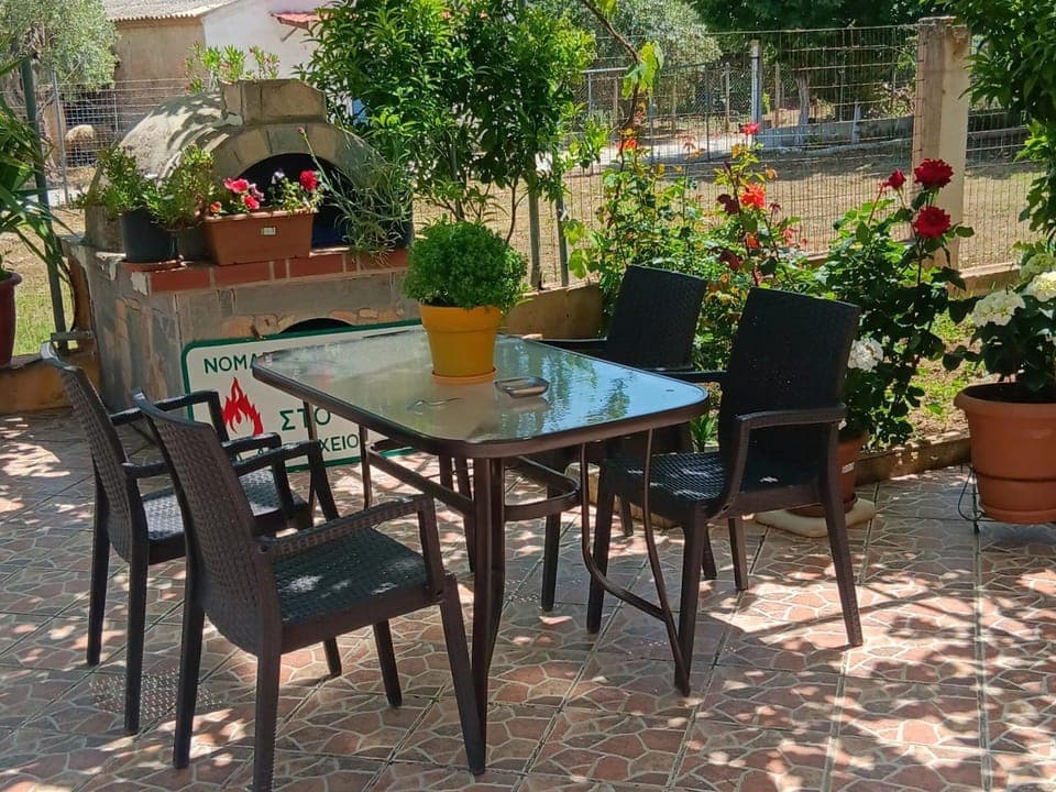 Patio, Garden