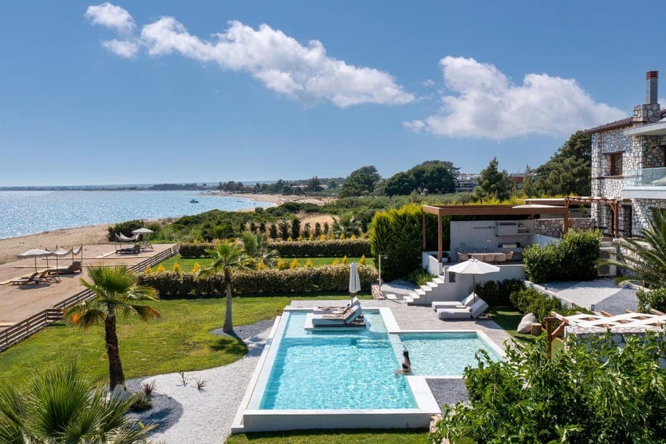 Property building, Swimming pool