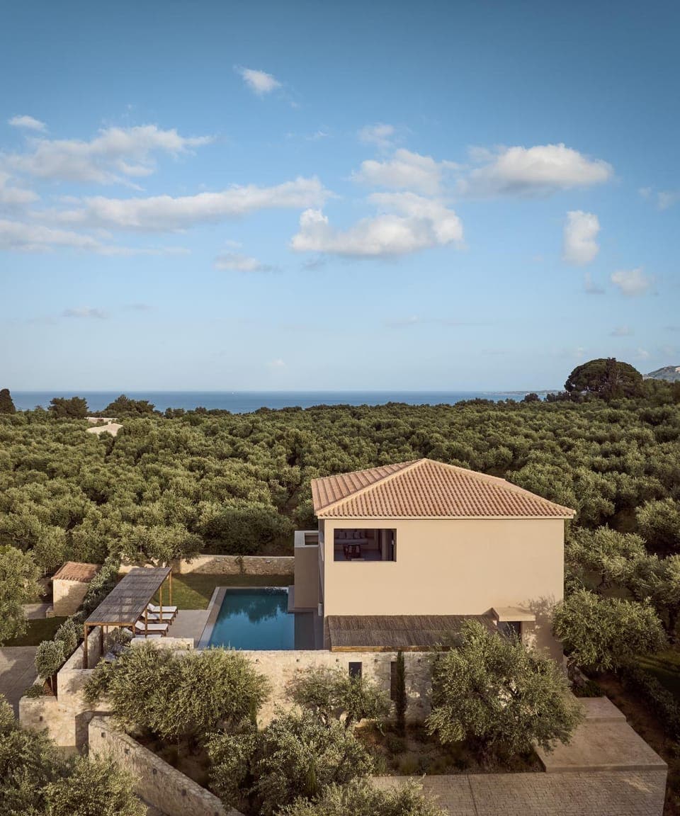 Property building, Pool view