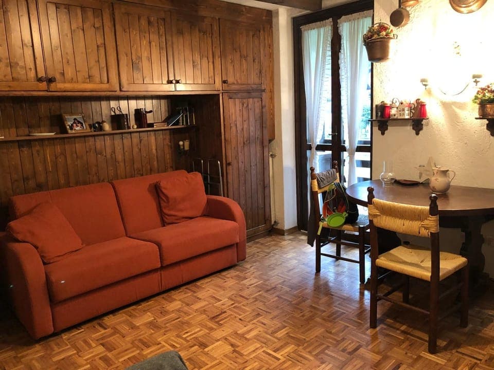 Living room, Bedroom