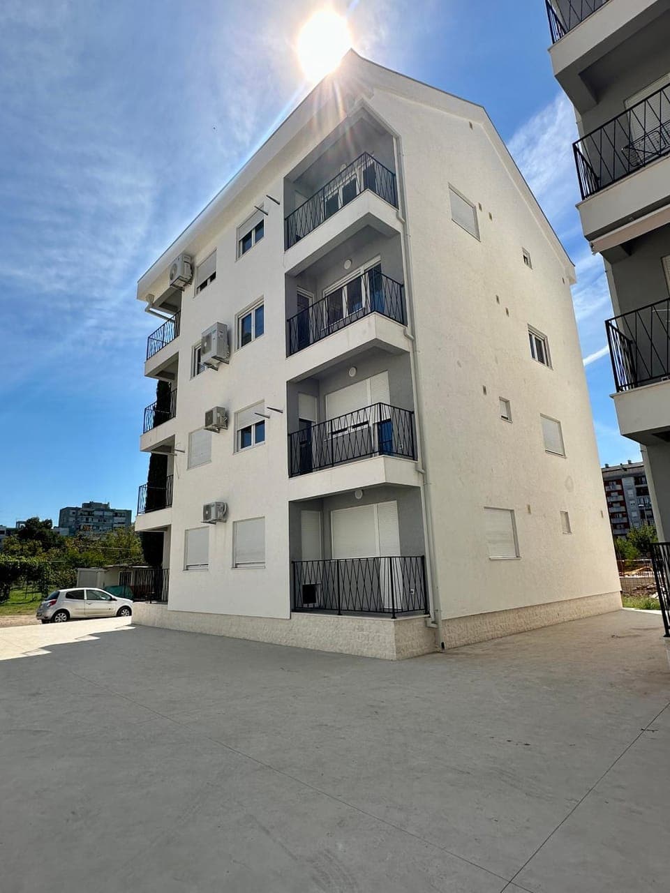 Property building, Day