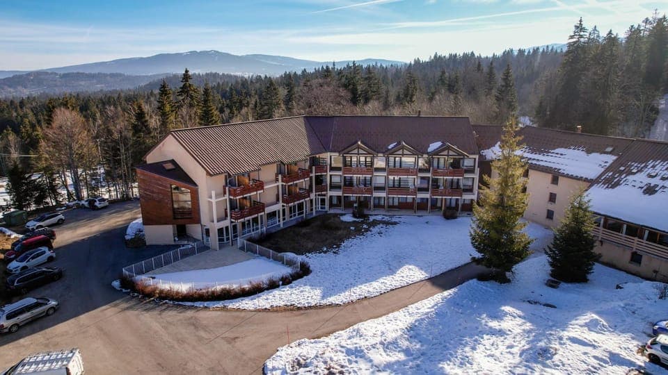 Property building, Bird's eye view, Winter