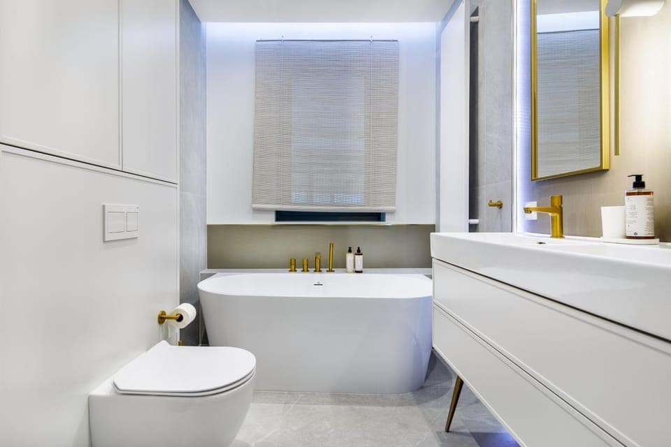 Toilet, Bathroom, Bath