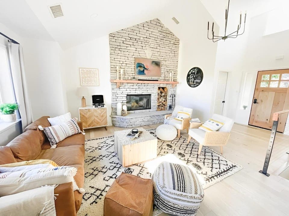 Living room, flat iron