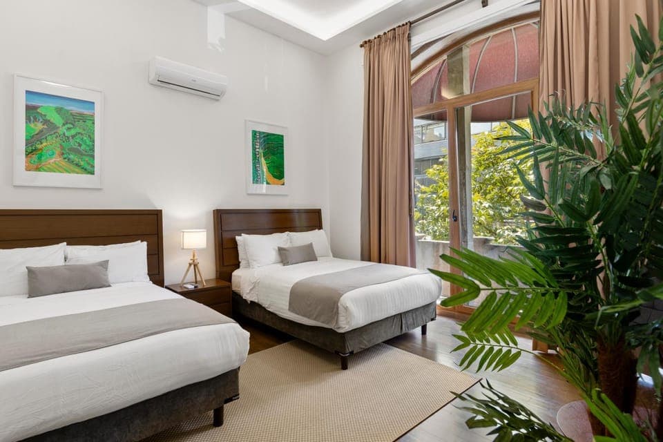 Bed, Photo of the whole room, air conditioner