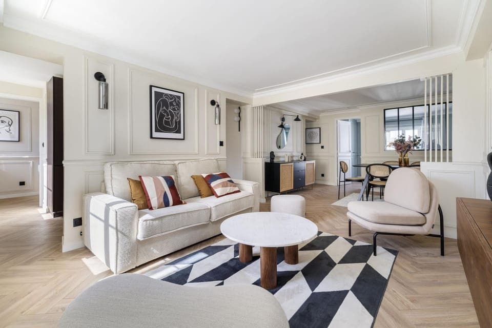 TV and multimedia, Living room, Seating area