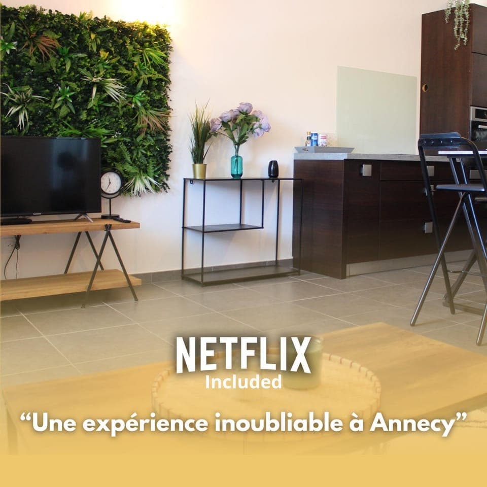 Communal lounge/ TV room, TV and multimedia, Living room, kitchen