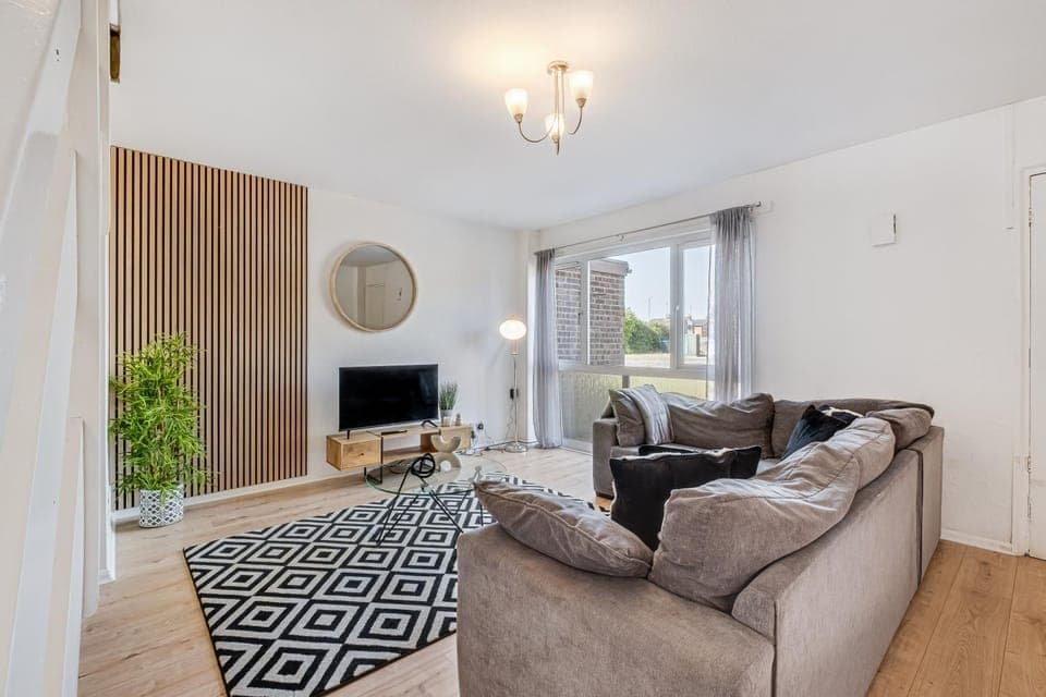 TV and multimedia, View (from property/room), Living room, Seating area