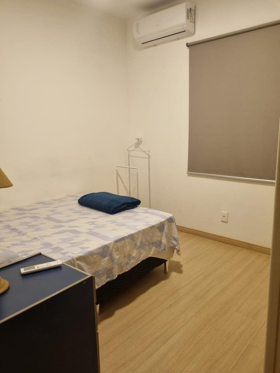 Bed, Bedroom, air conditioner