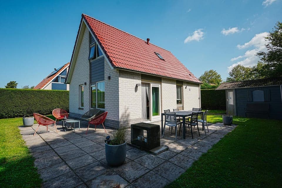 Property building, Balcony/Terrace