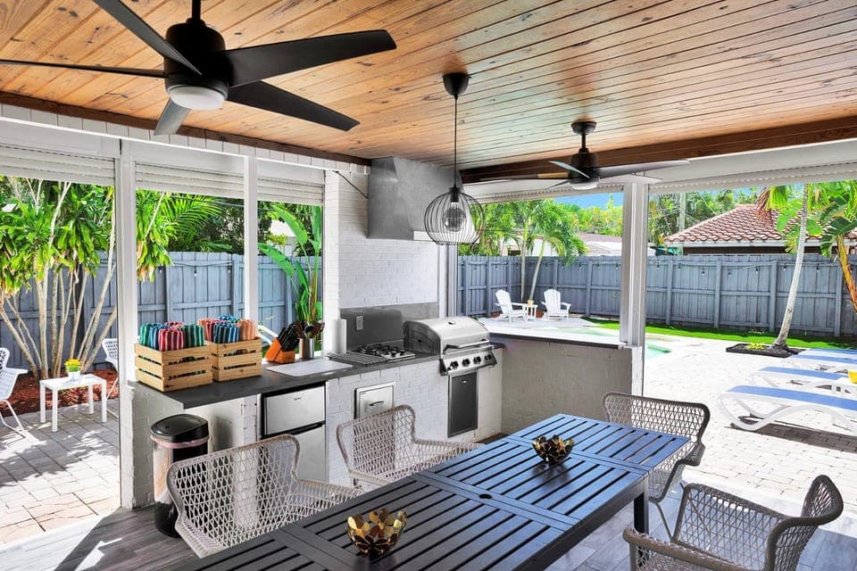 Patio, Kitchen or kitchenette