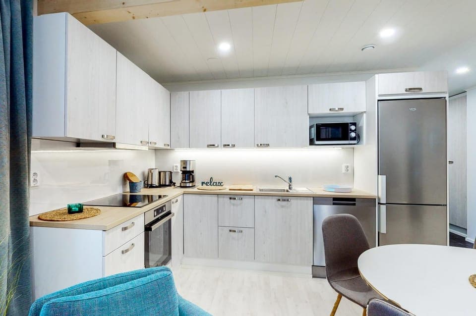 Coffee/tea facilities, Kitchen or kitchenette, Dining area, dishwasher, minibar, pet friendly, stove, toaster