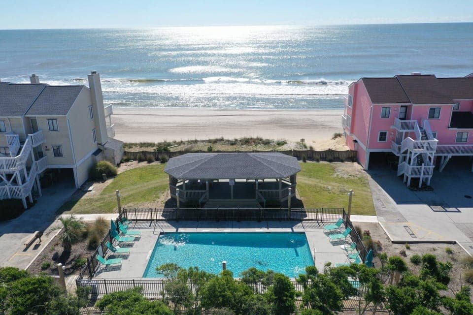 Saltwater Kure House in Kure Beach