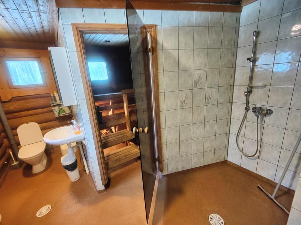 Shower, Toilet, bidet