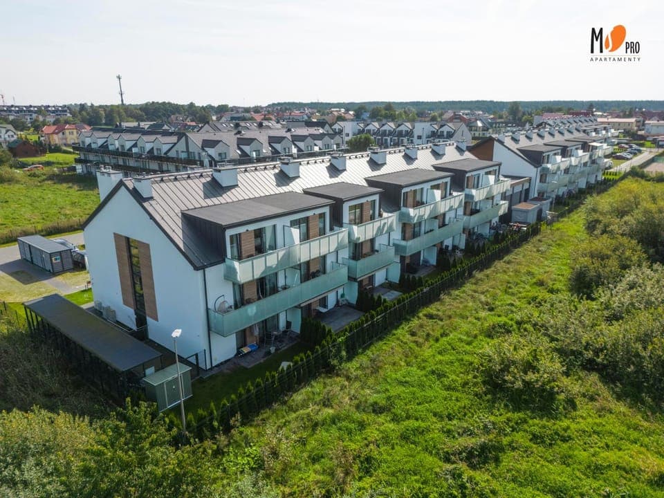 Property building, Neighbourhood, Natural landscape, Bird's eye view