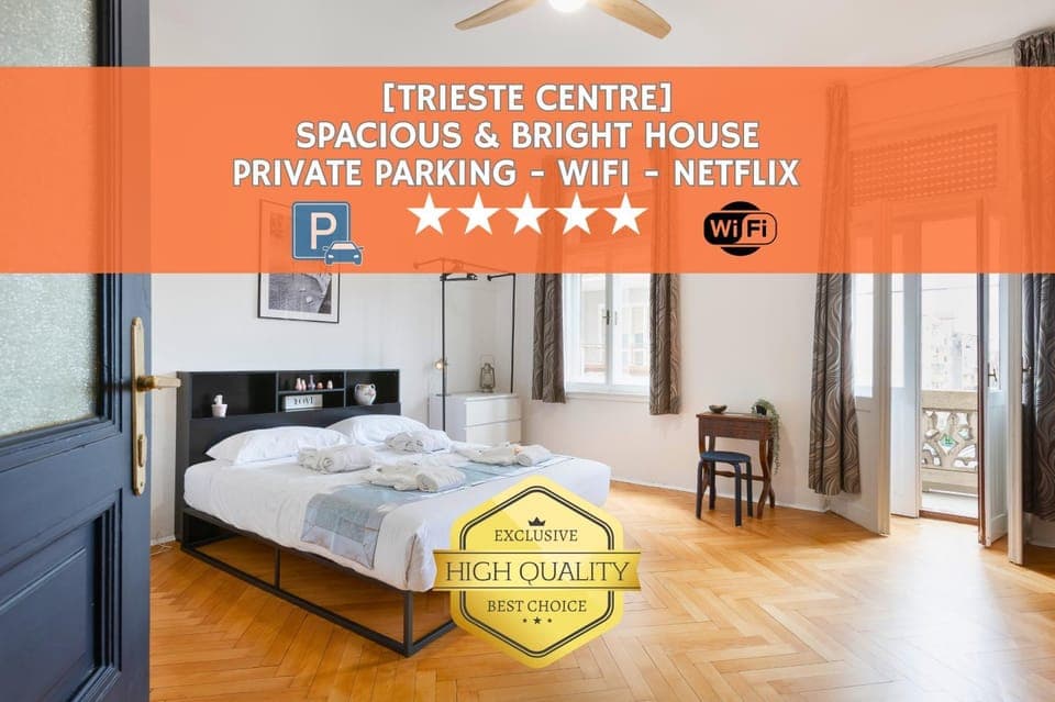 Bed, Photo of the whole room, Bedroom, Text overlay