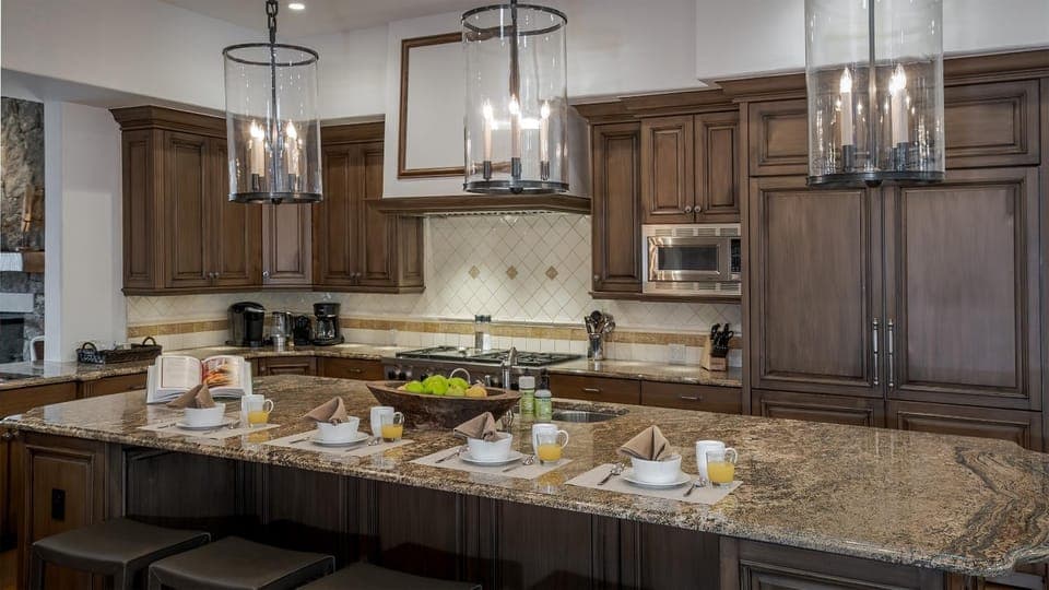 Shower, microwave, storage, kitchen