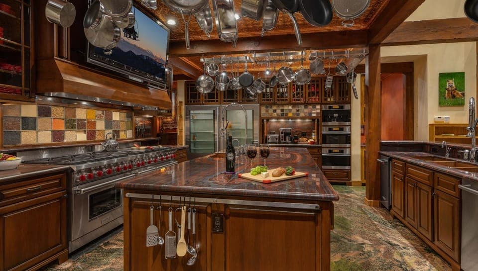 dishwasher, microwave, storage, stove, kitchen