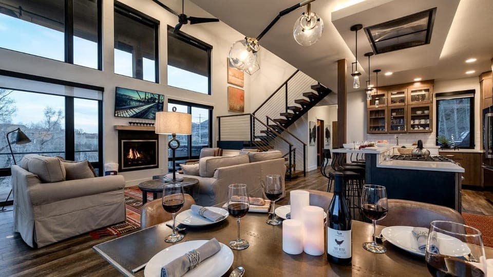 TV and multimedia, Seating area, fireplace, furniture