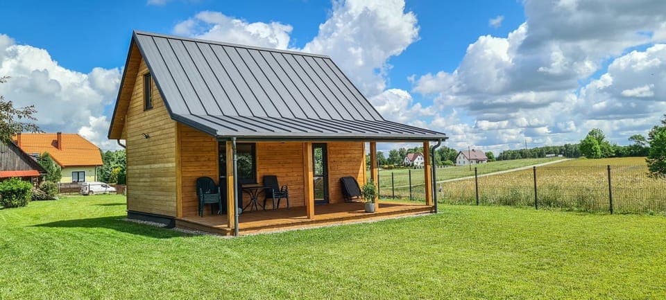 Property building, Natural landscape, Garden, Garden, Balcony/Terrace, Garden view