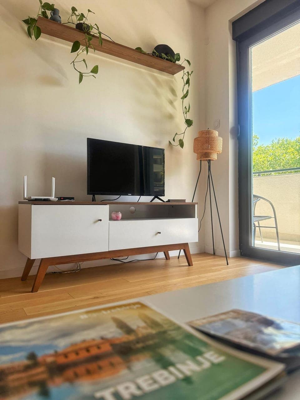 TV and multimedia, Living room, internet