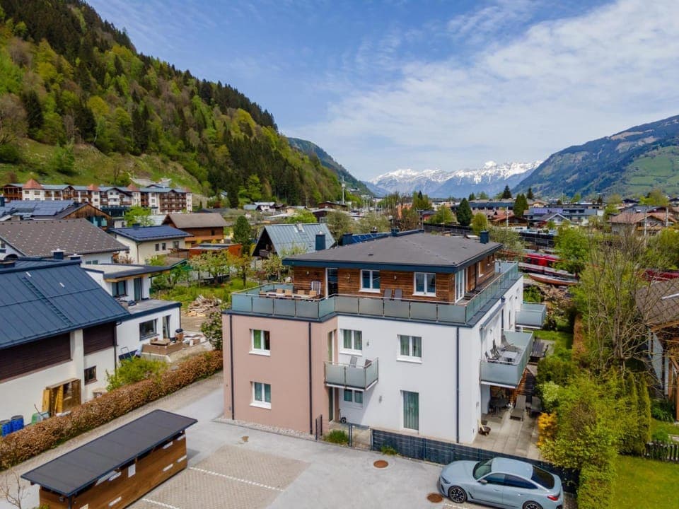 Property building, Summer