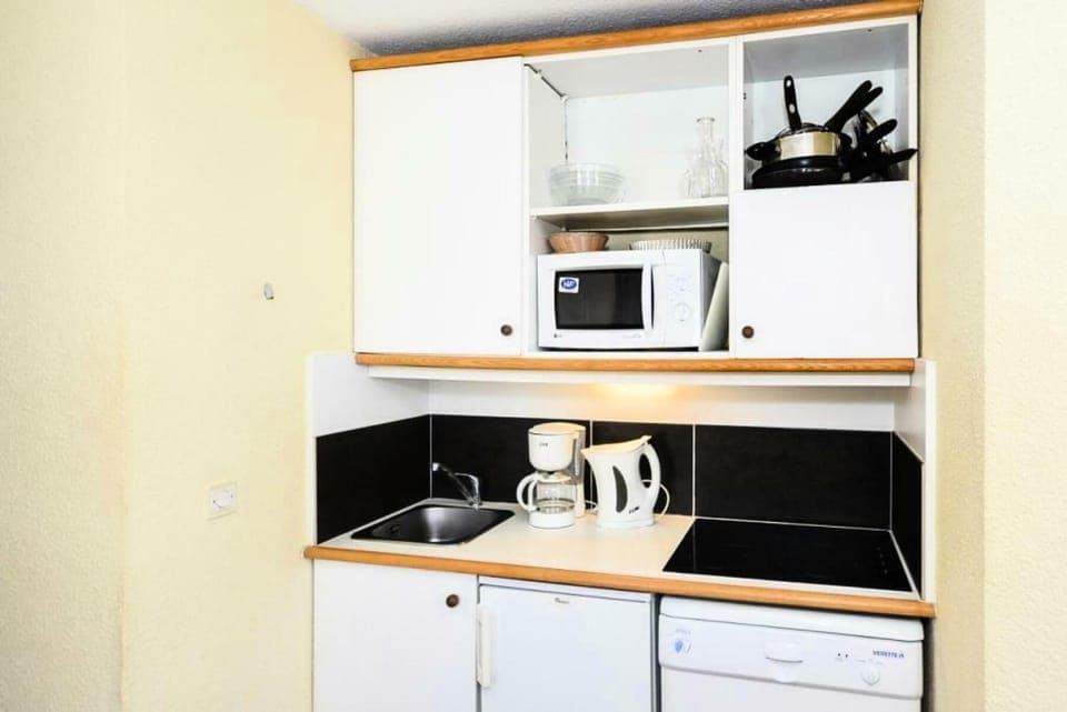 furniture, oven, kitchen