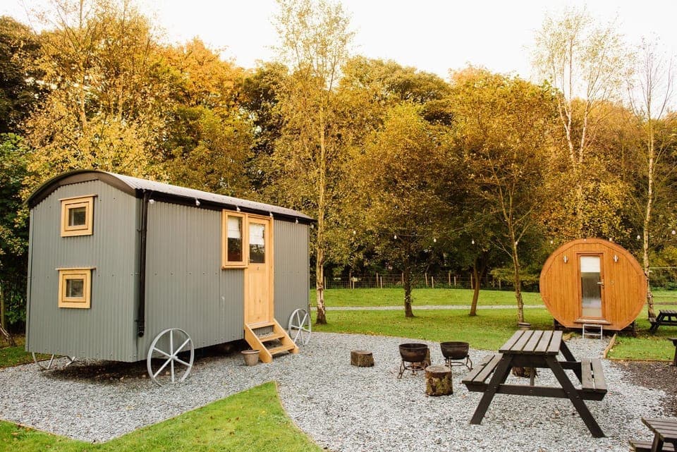 Property building, Seating area