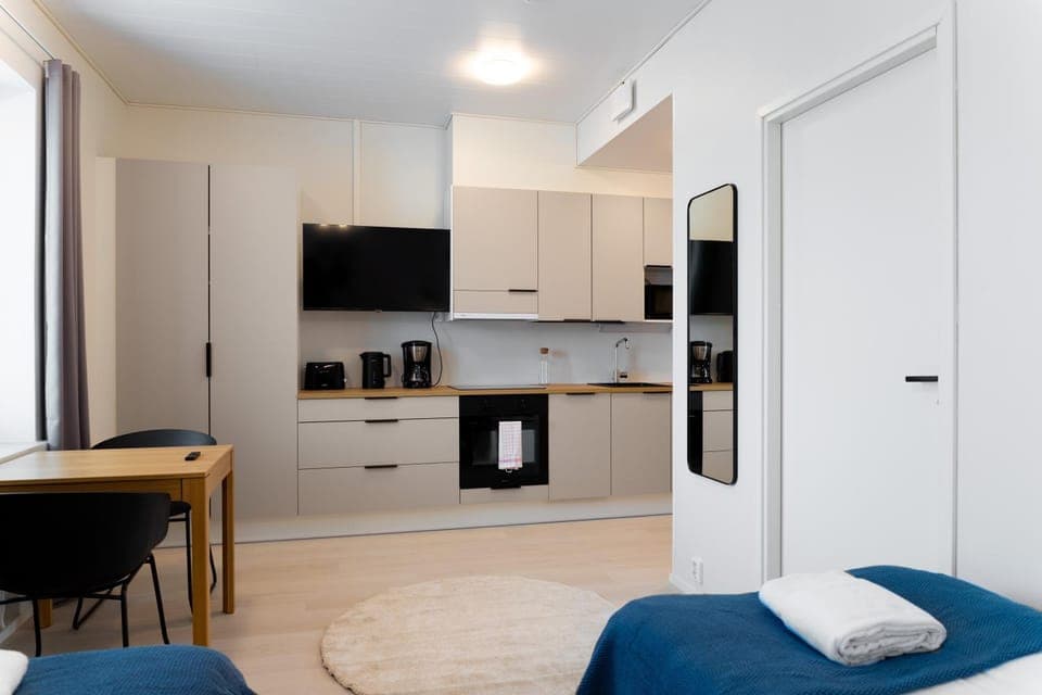 Bed, TV and multimedia, Coffee/tea facilities, Kitchen or kitchenette, Photo of the whole room, Dining area, pet friendly, stove
