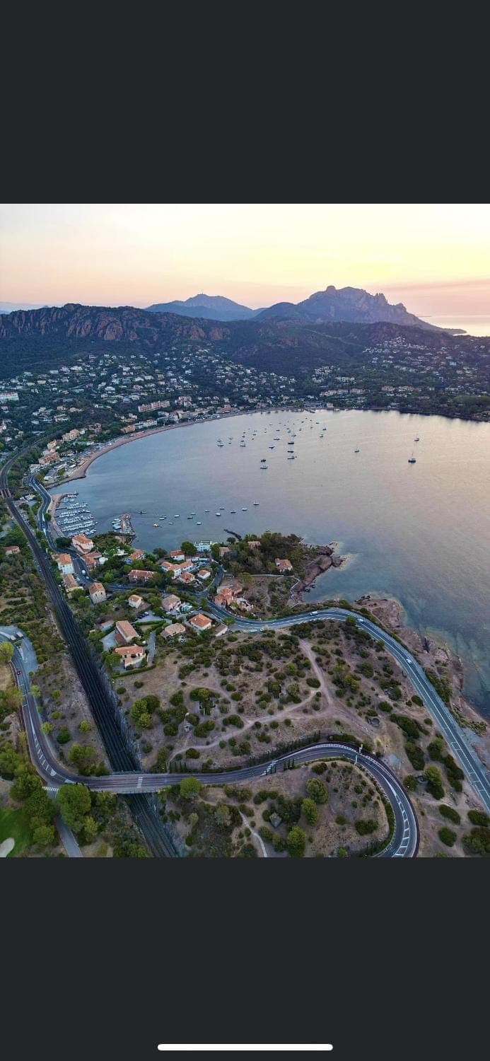 Nearby landmark, Natural landscape, Sea view