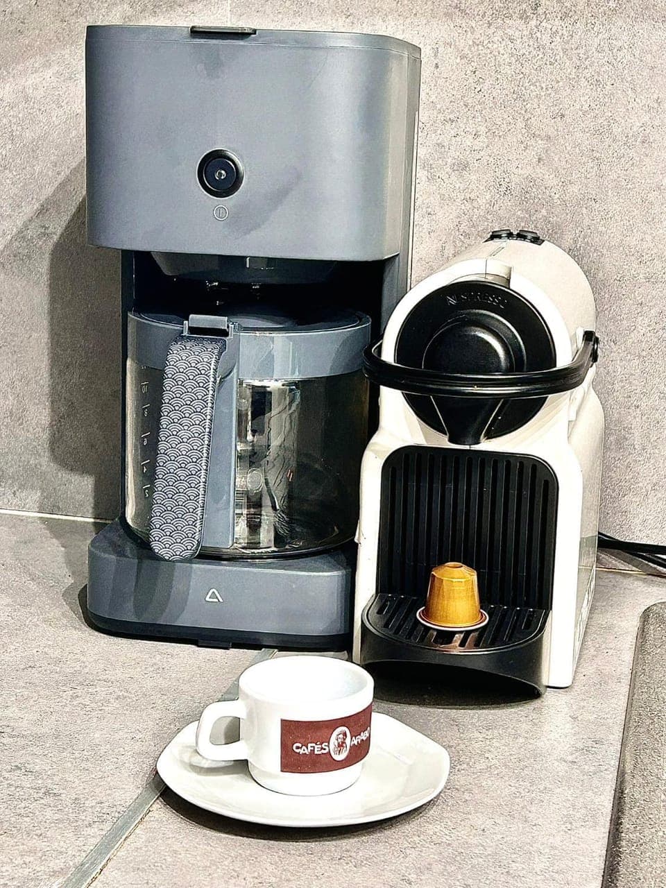 Coffee/tea facilities