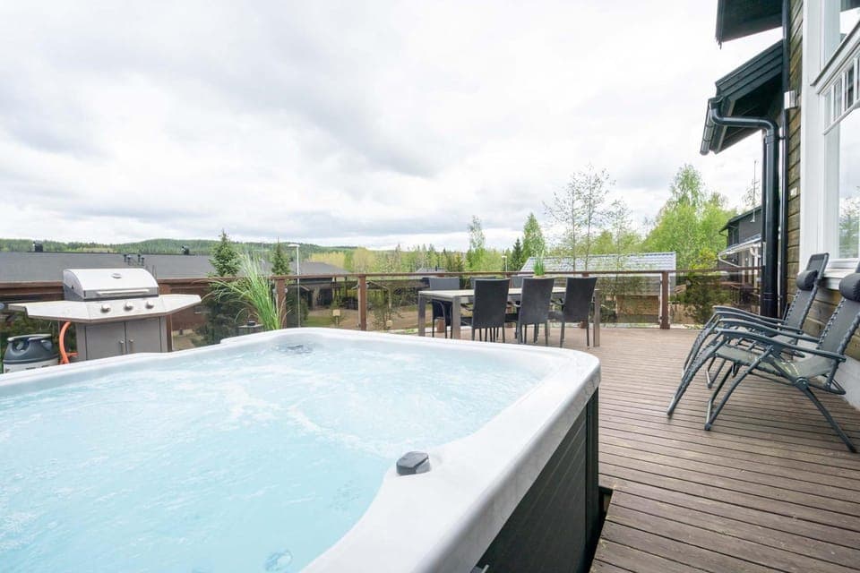 Patio, Pool view